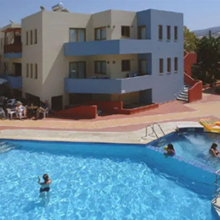 Penelope * Platanes (Rethymno)